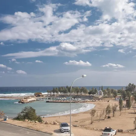 Holiday home Haus In Paralimni Mit Doppelveranda *